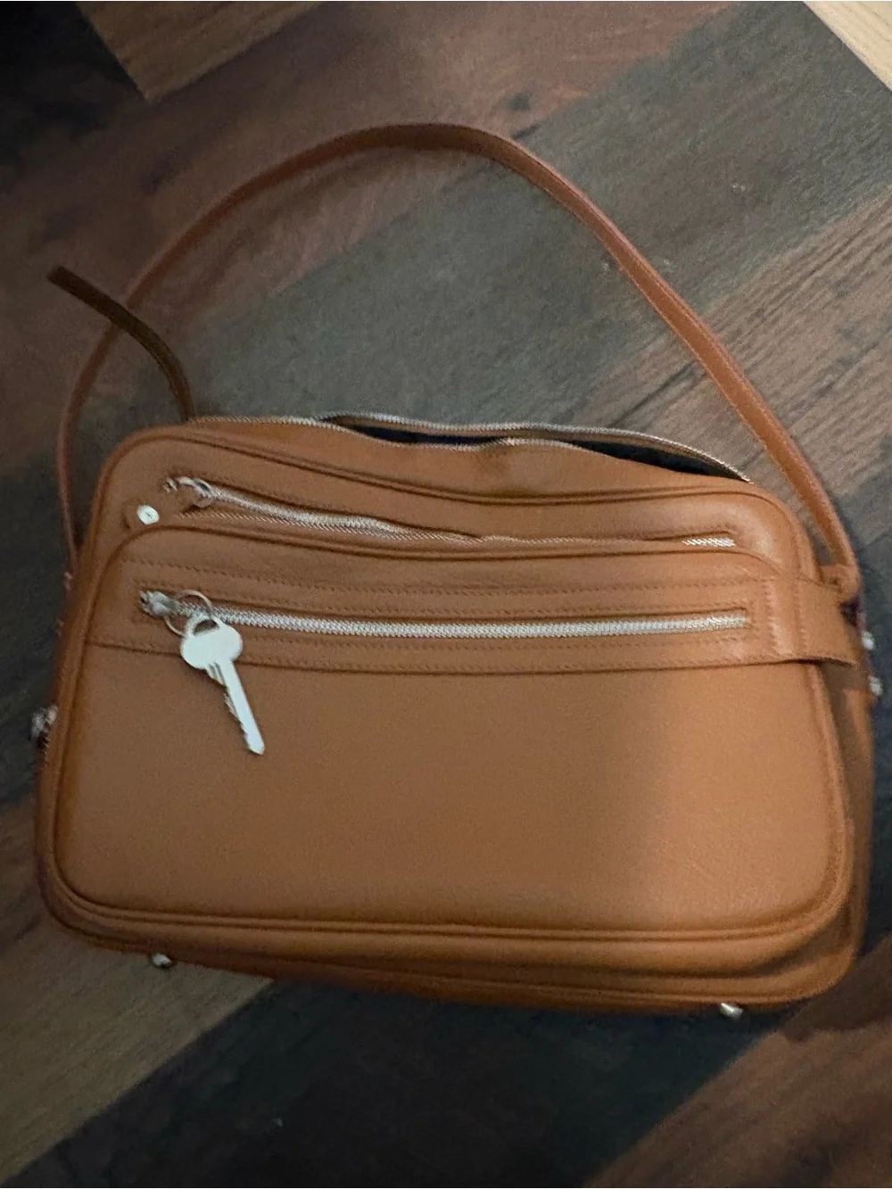 Leather Camaro bag DUPE but 100 Italian leather beautiful tan